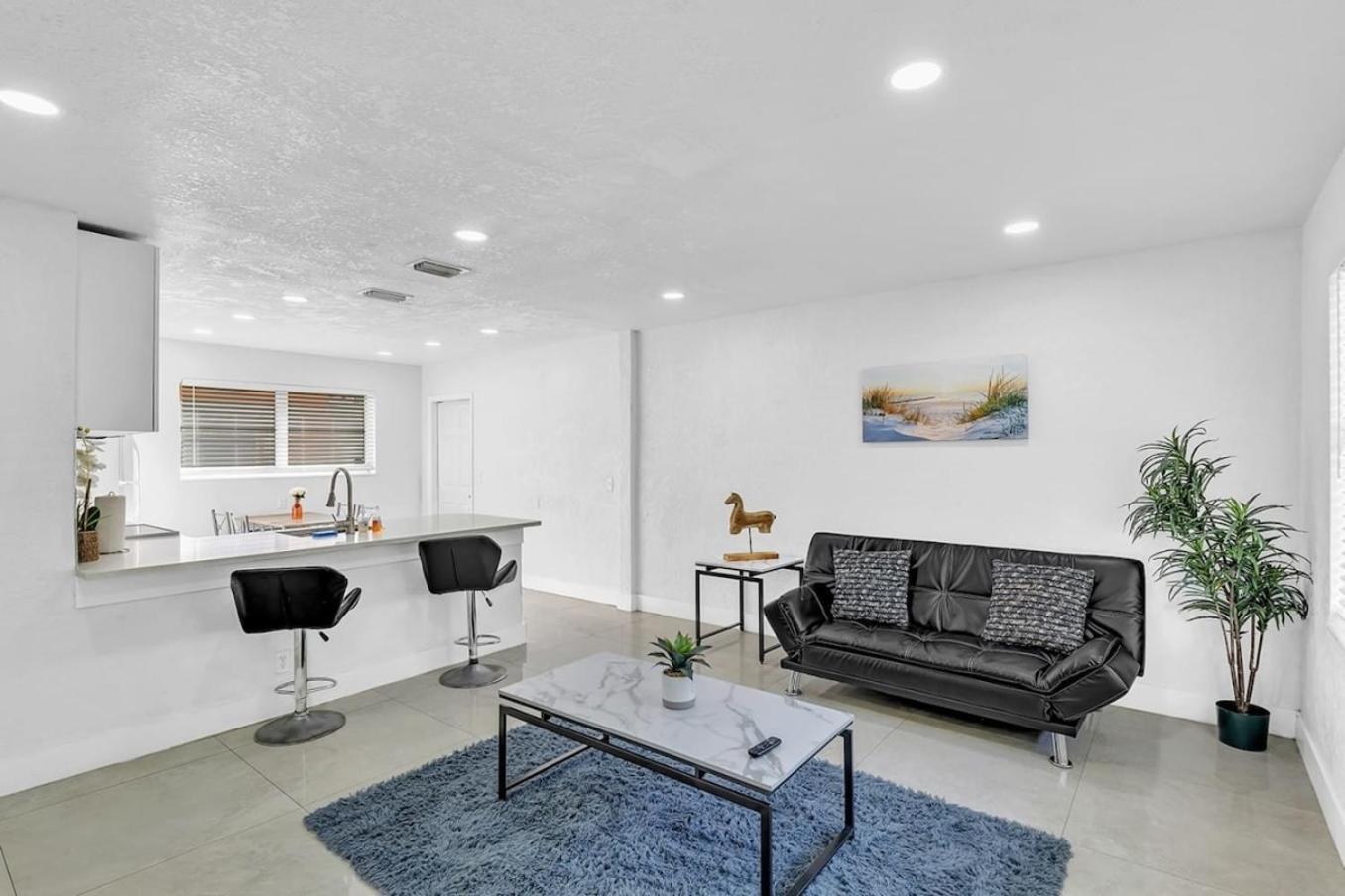 הלנדל ביץ' 2 Bdrm Modern House Mins From Beach & Casino Hb1 מראה חיצוני תמונה
