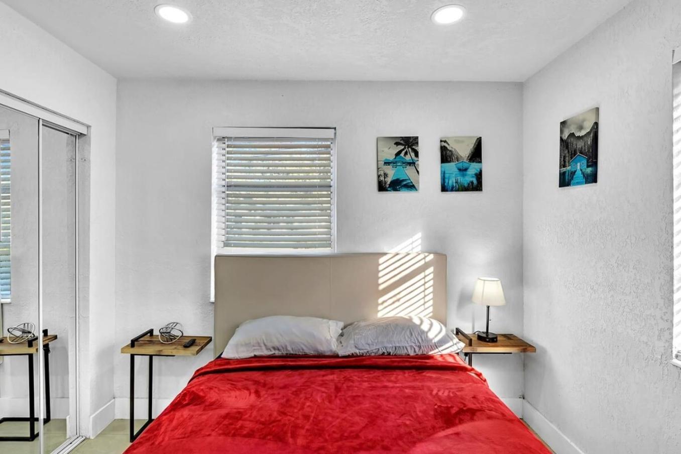 הלנדל ביץ' 2 Bdrm Modern House Mins From Beach & Casino Hb1 מראה חיצוני תמונה